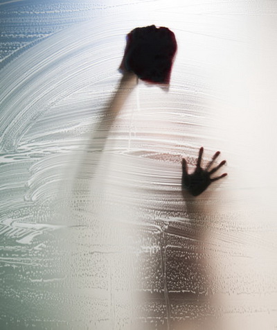 cleaning glass